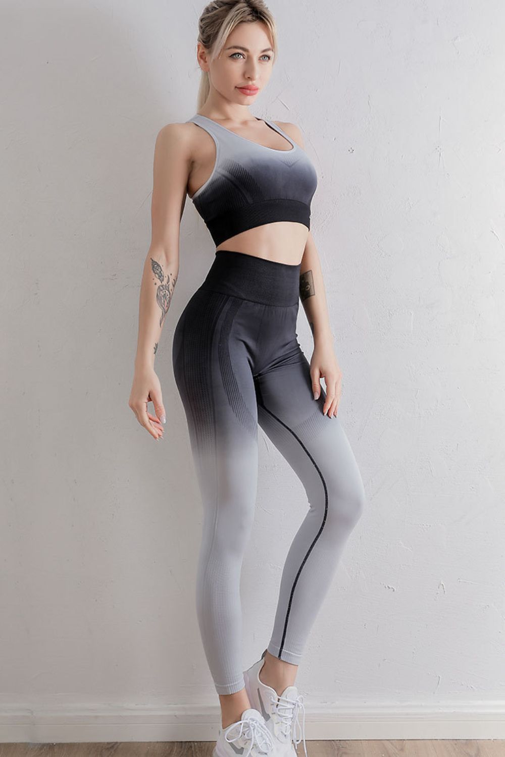 Gradient Sports Bra and Leggings Set - ShopEasier