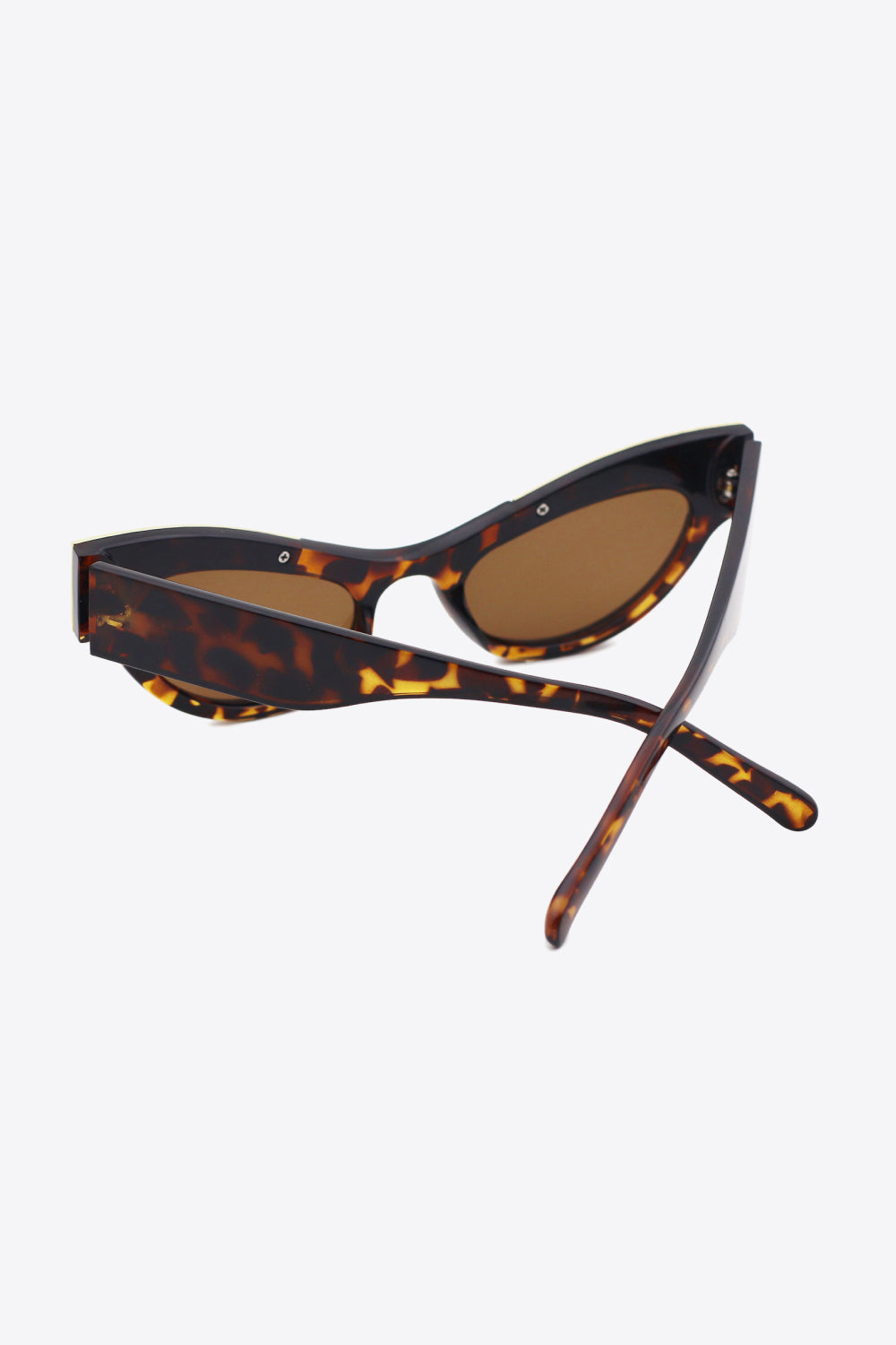 Glamorous Cat-Eye Sunglasses with UV400 Protection and Rhinestone Accents