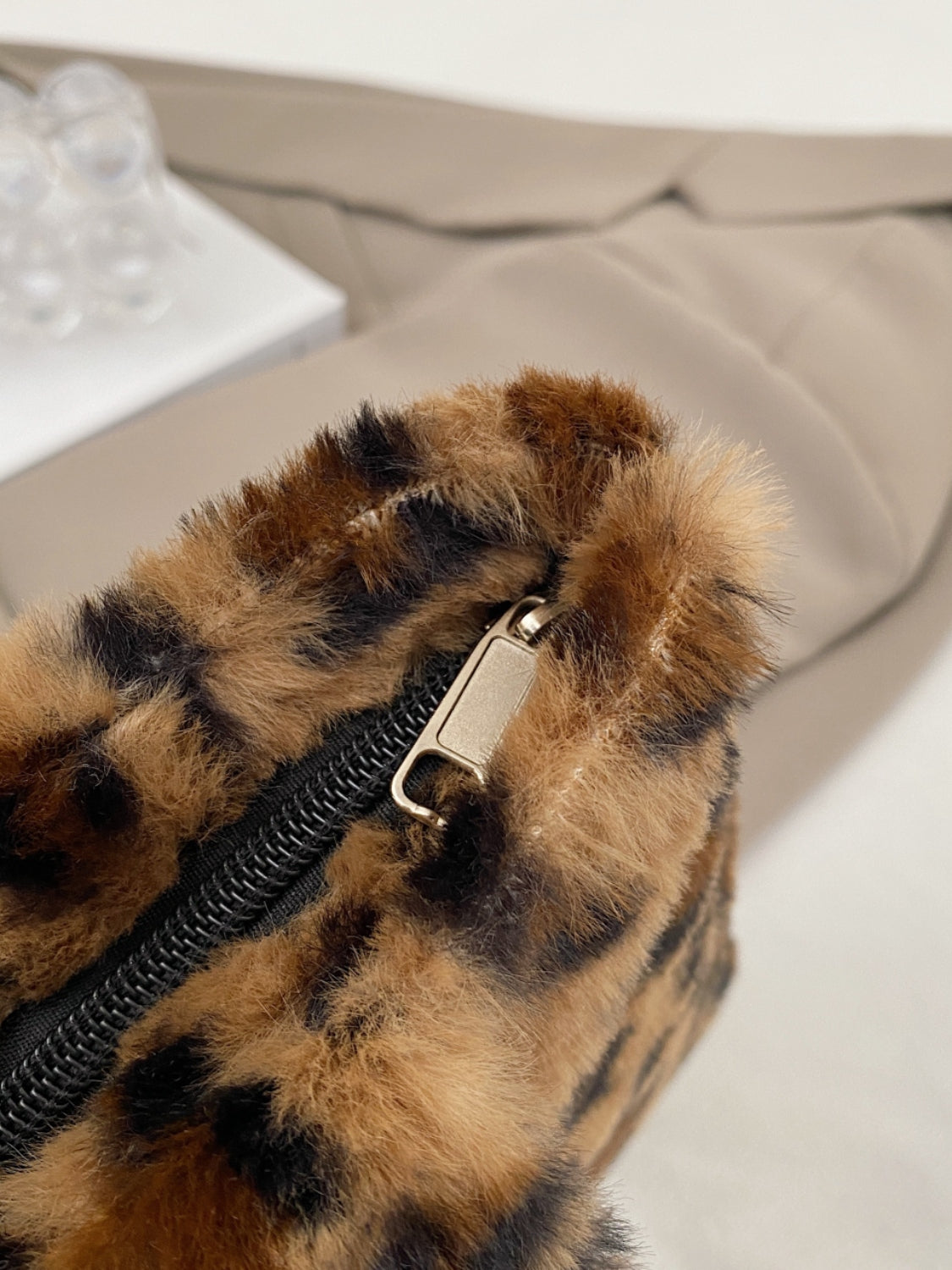 Leopard Print Fluff Zip-Up Handbag