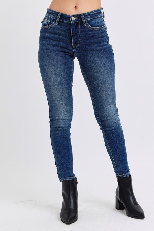 Judy Blue Full Size Mid-Rise Waist Skinny Jeans with Pockets - ShopEasier