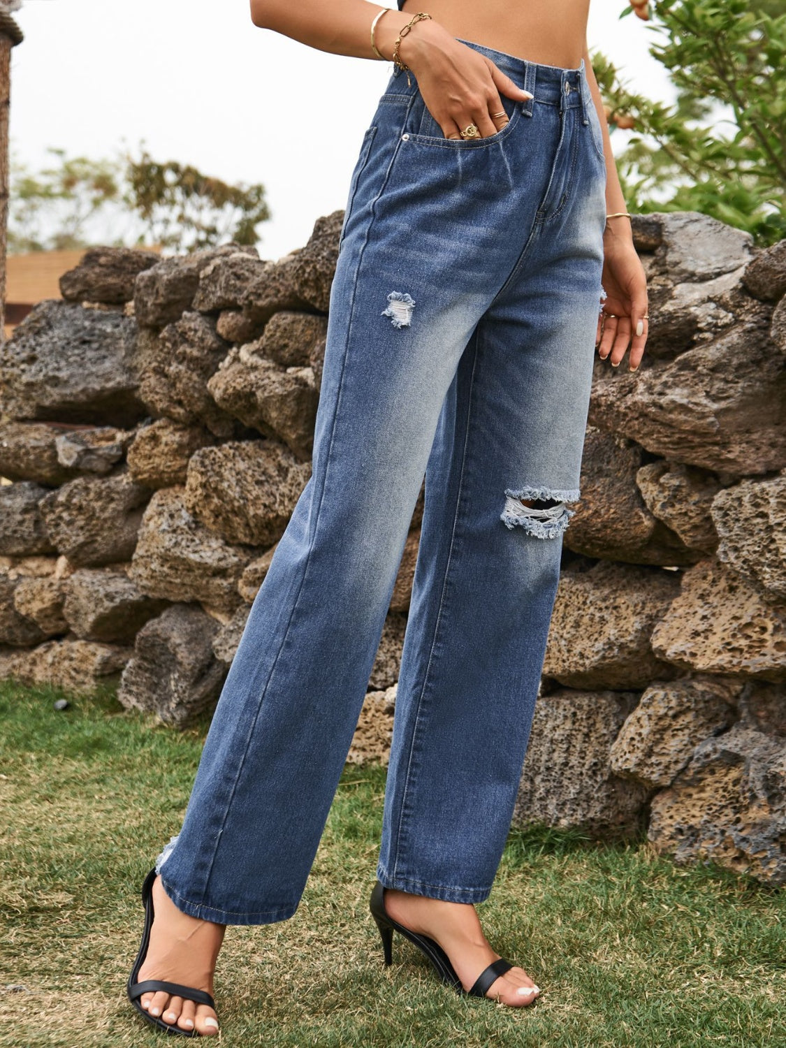 Distressed Jeans with Pockets - ShopEasier