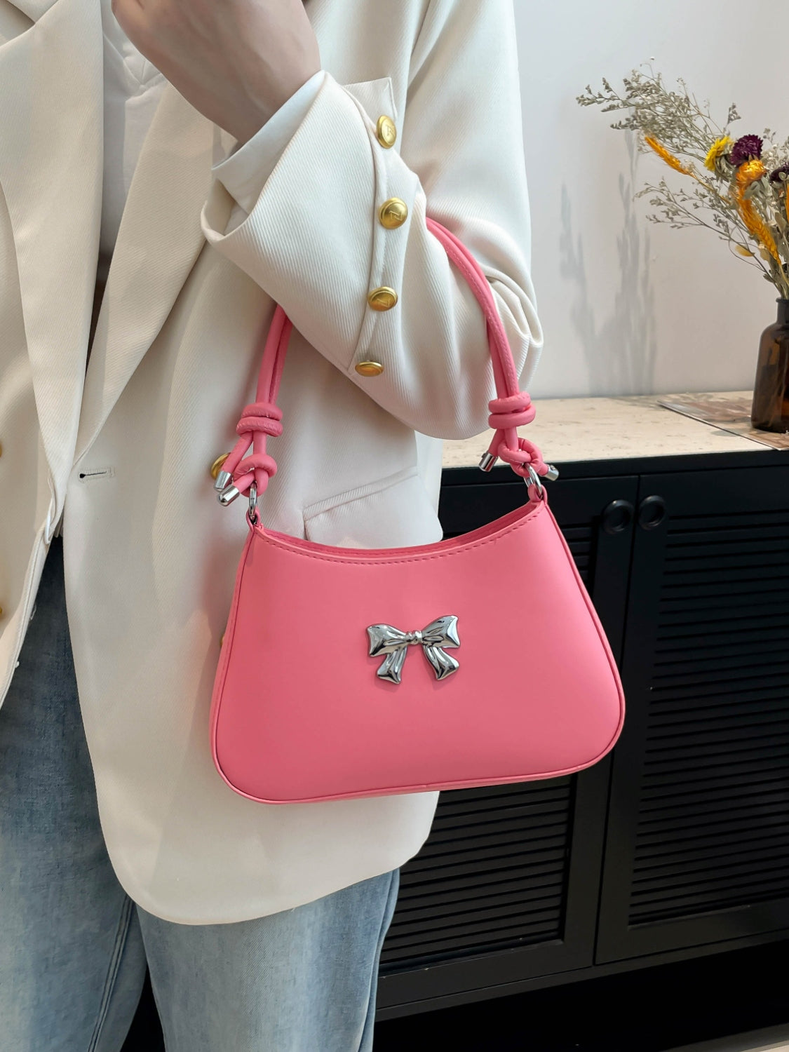 Knotted Strap PU Leather Bow Handbag