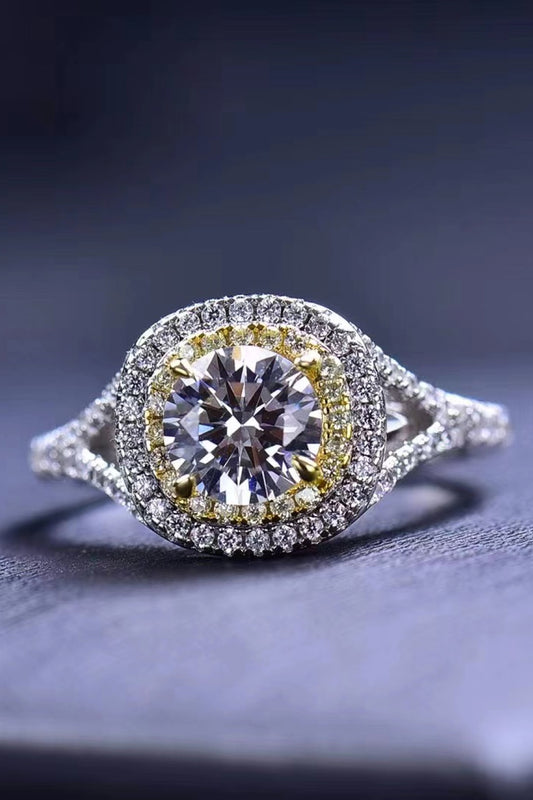 Modern Two-Tone 1 Carat Moissanite Engagement Ring