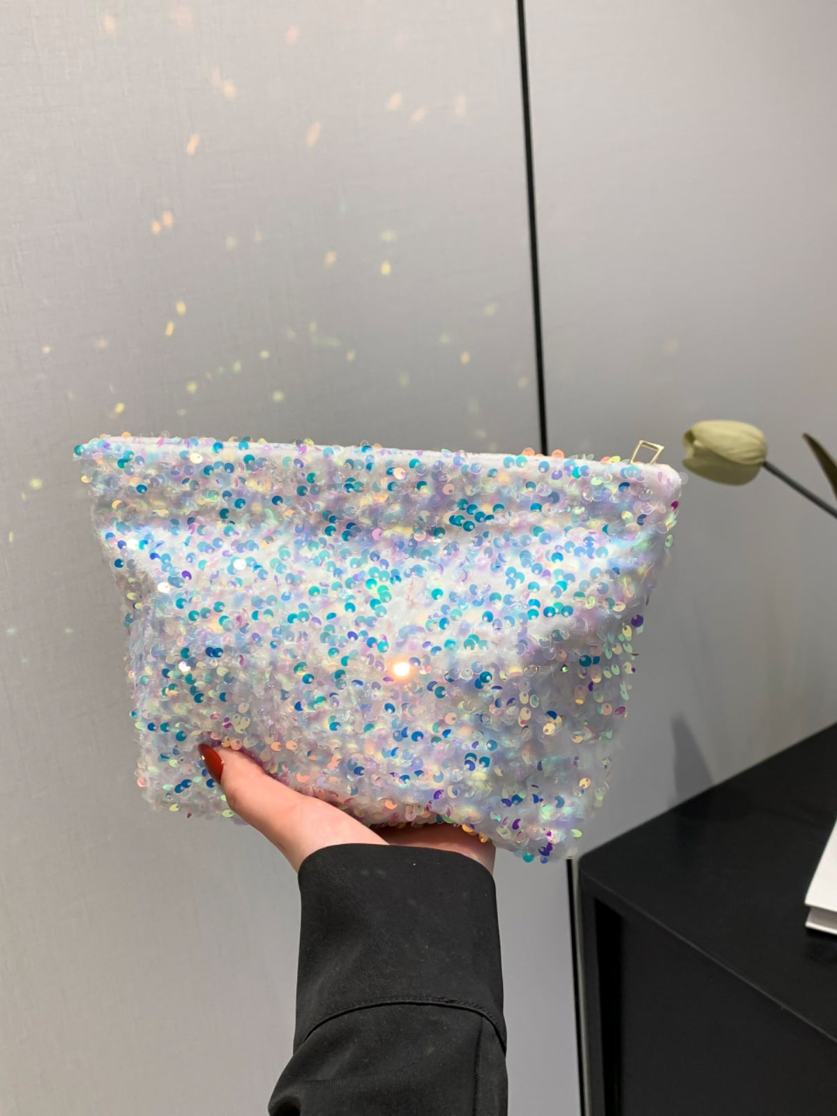 Sparkling Sequin Zippered Clutch Bag