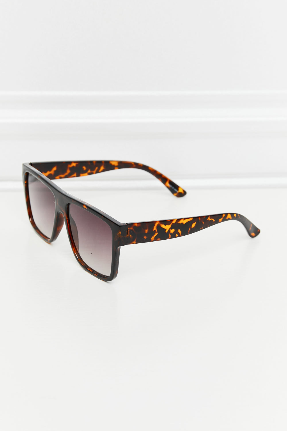 Tortoiseshell Square UV400 Full Rim Sunglasses with Case