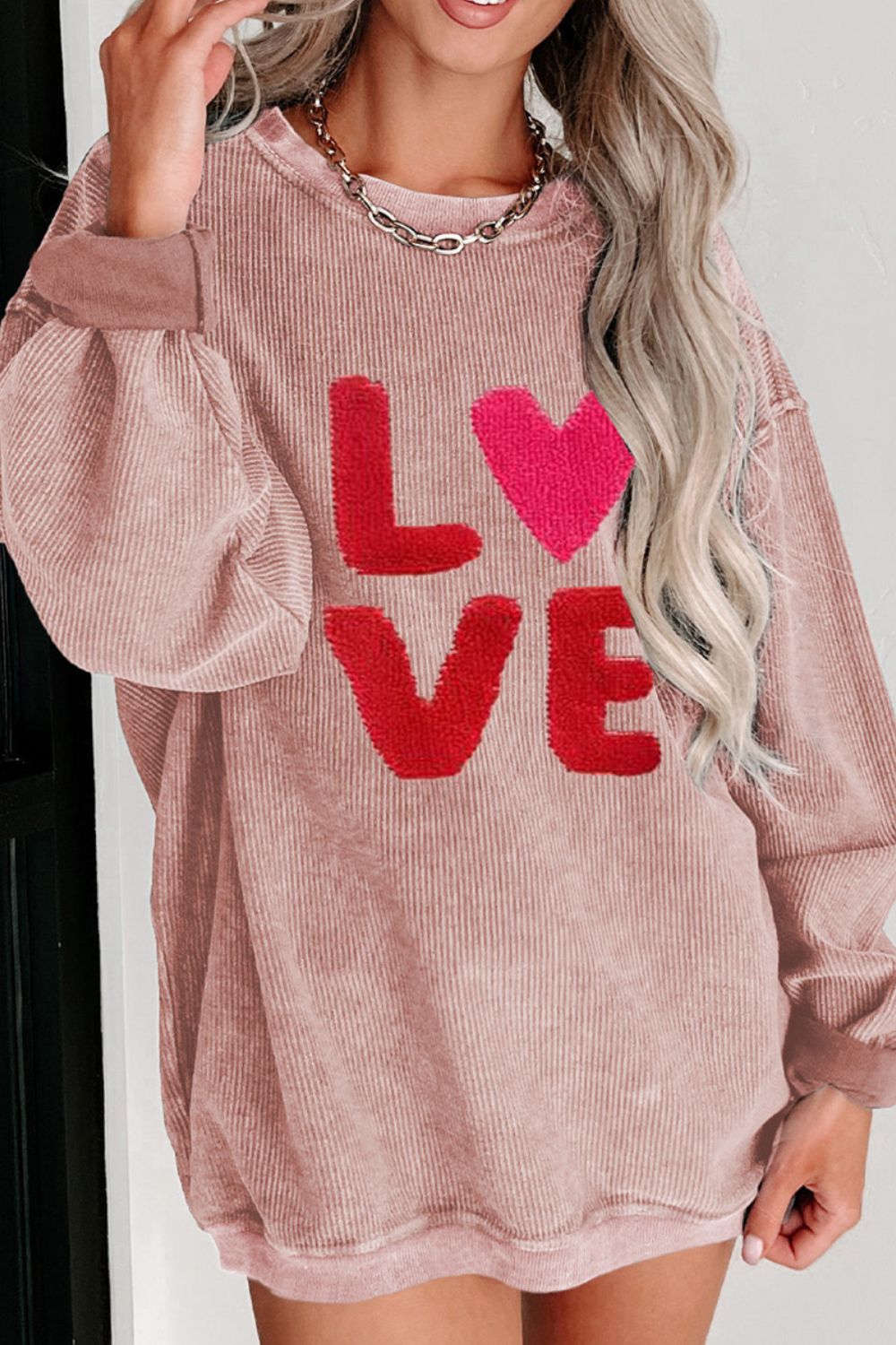 Love Heart Graphic Long Sleeve Sweatshirt for Valentine's Day