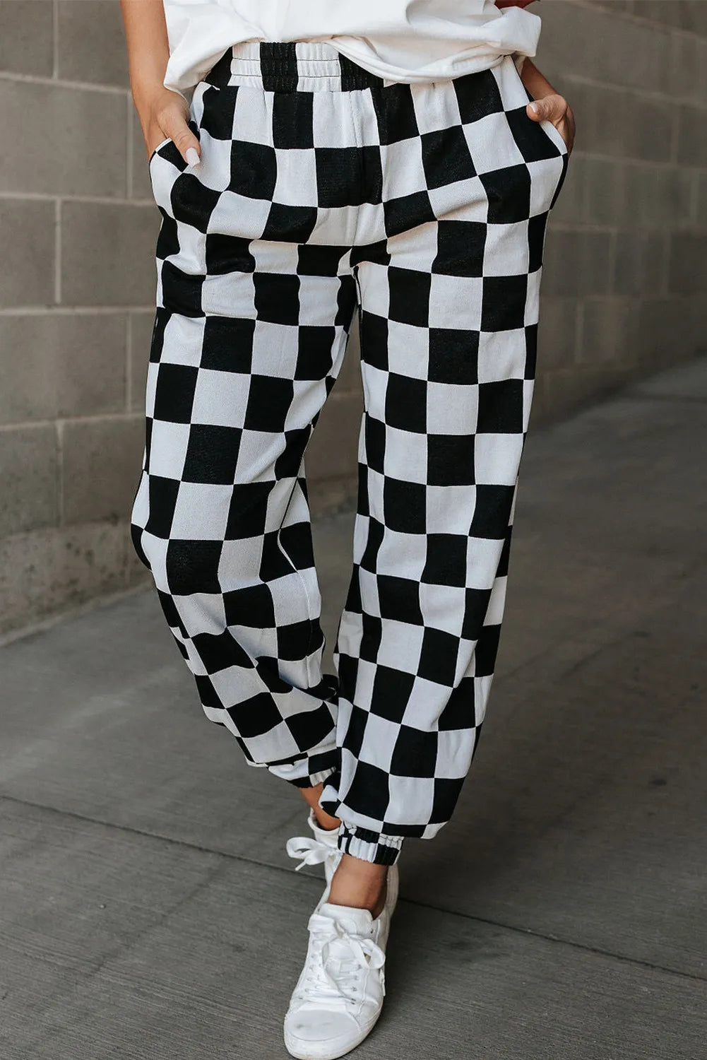 Checkered Elastic Waist Joggers - ShopEasier