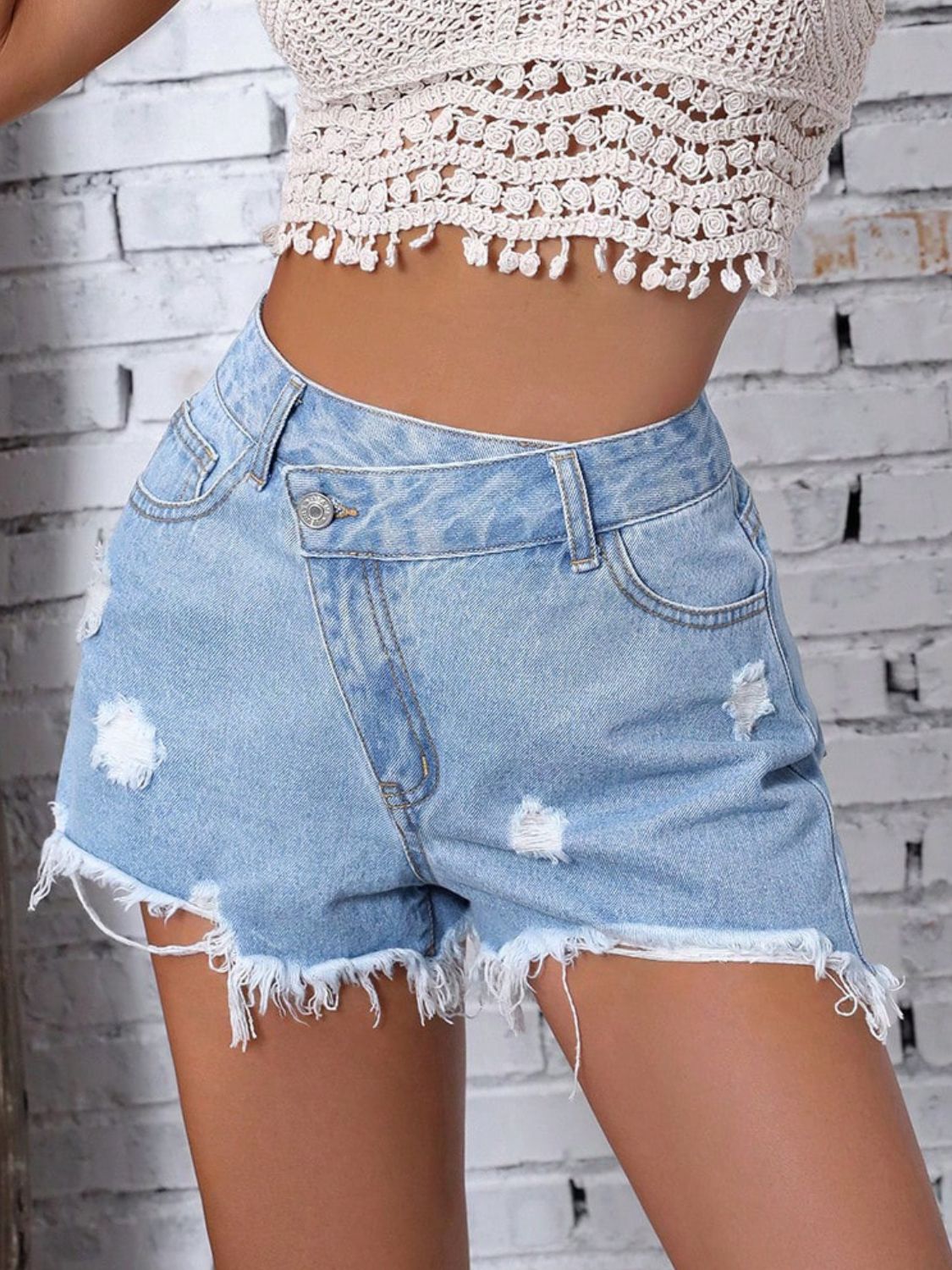 Frayed Hem Distressed Denim Cutoff Shorts