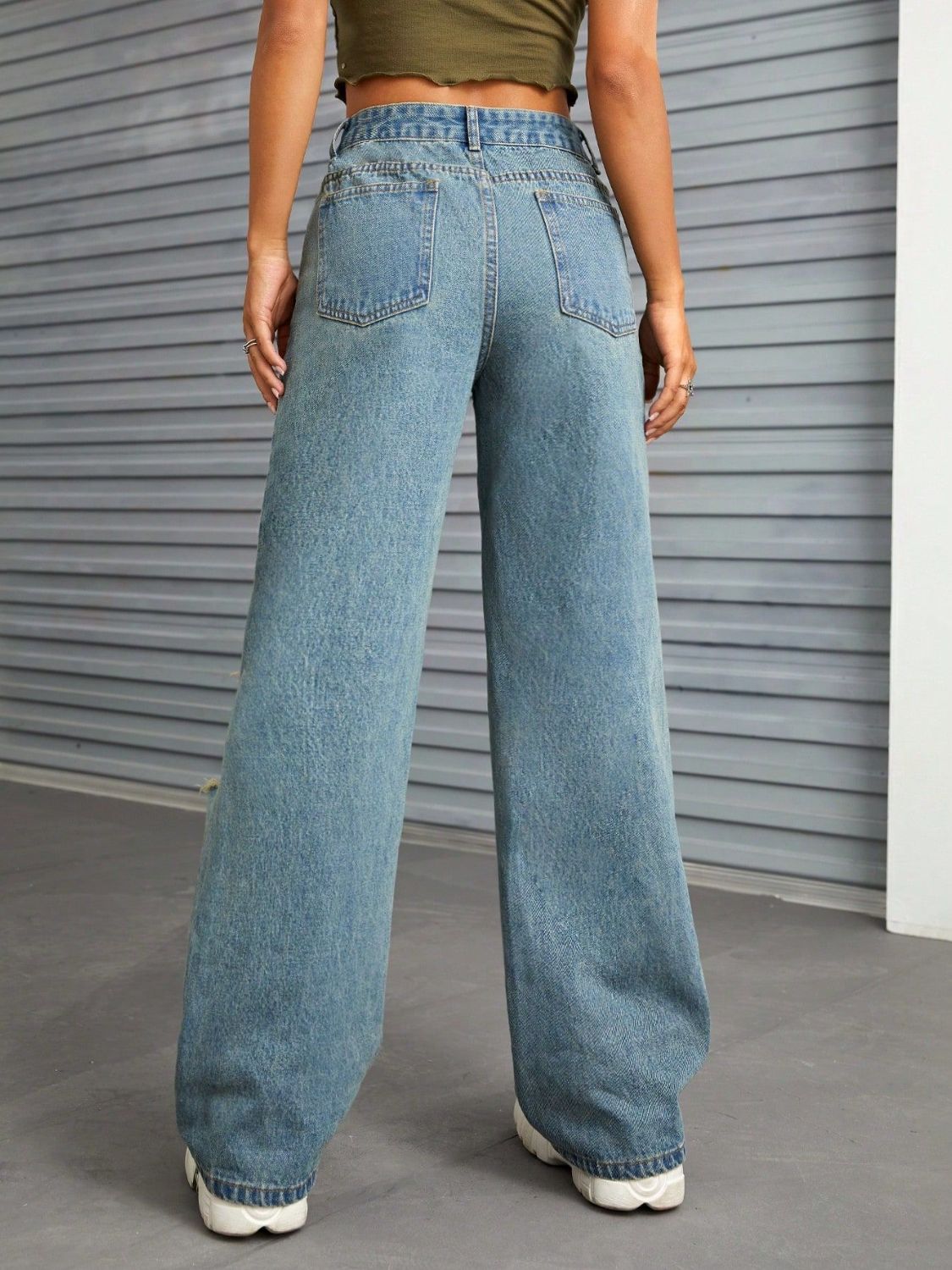 Distressed Wide Leg Jeans with Pockets - ShopEasier