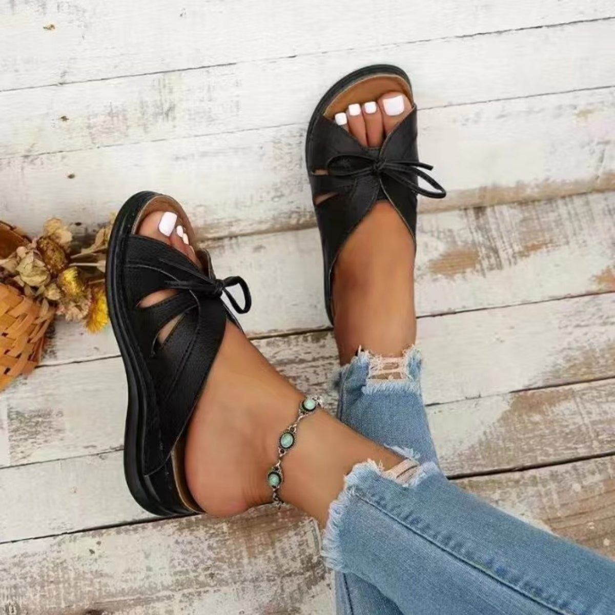 Chic Tied Open Toe Low Heel Sandals