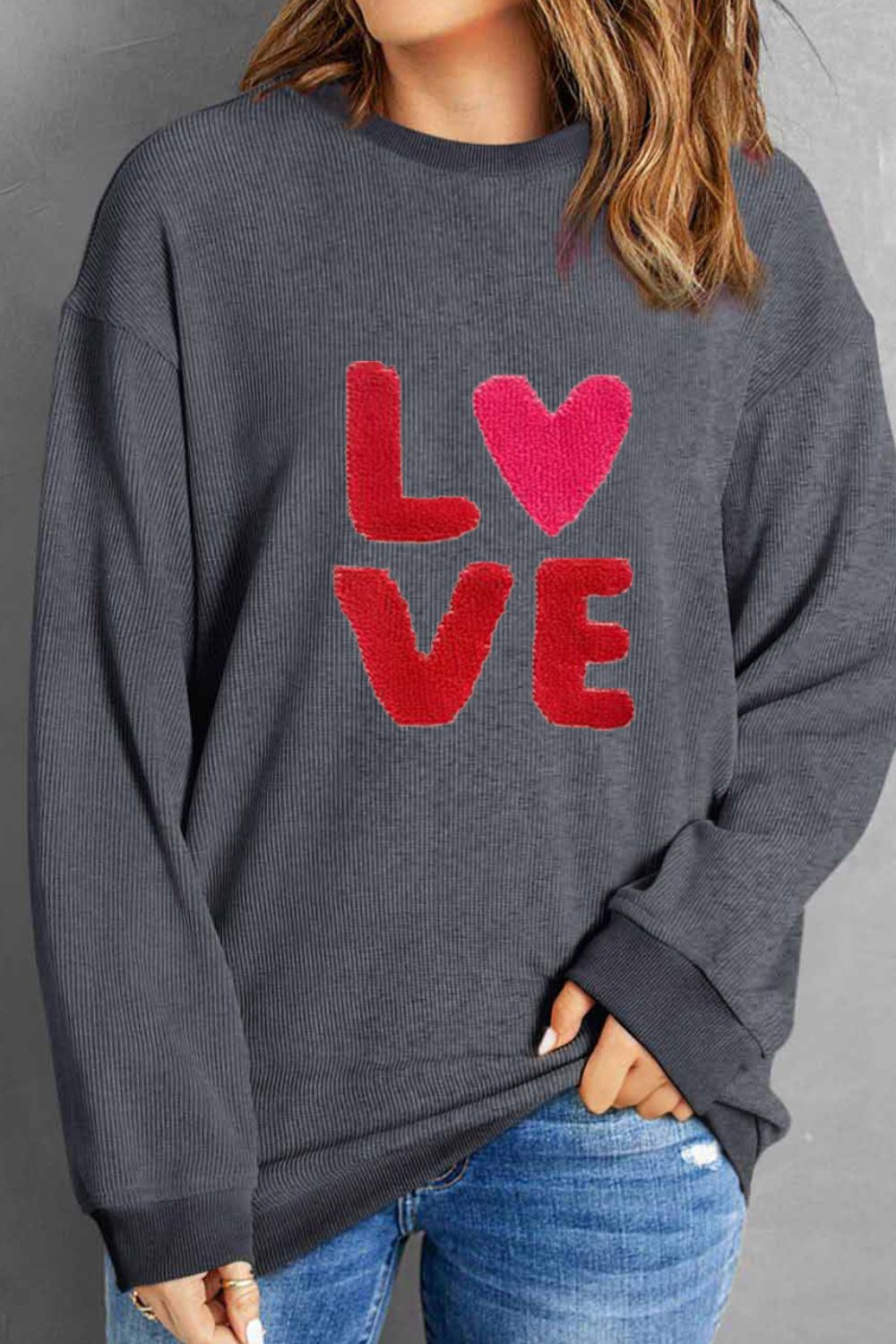 Love Heart Graphic Long Sleeve Sweatshirt for Valentine's Day