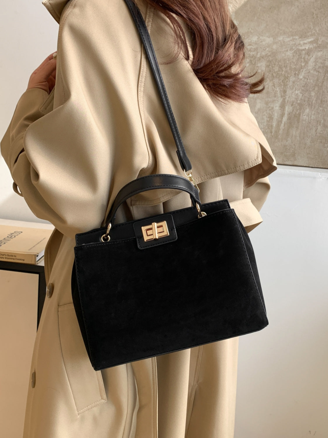 Versatile Solid Color Handbag with Detachable Strap