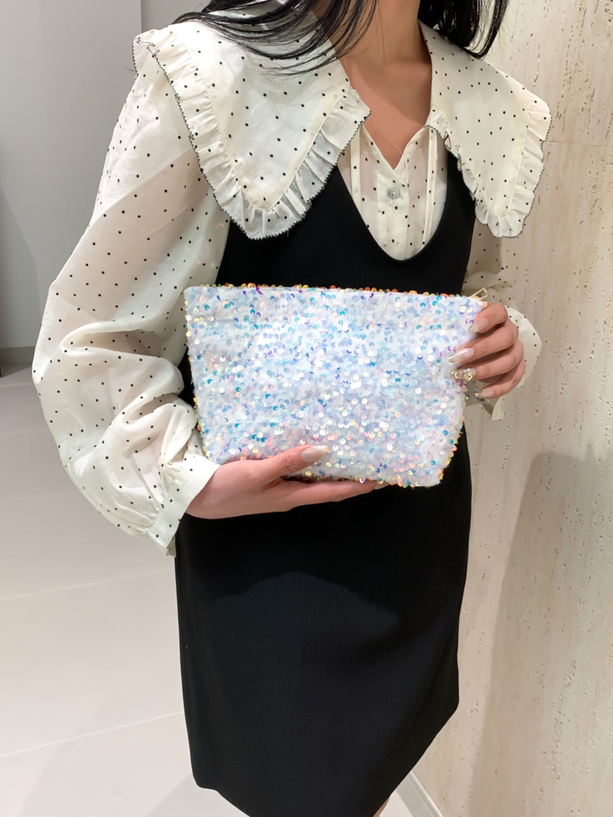 Sparkling Sequin Zippered Clutch Bag