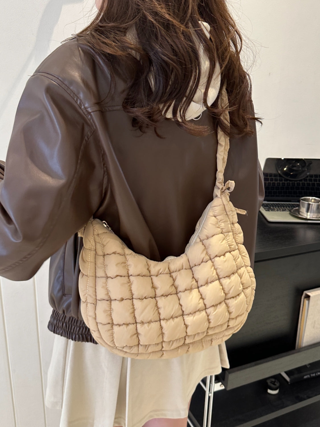 Bubble Texture Ruched Strap Quilted Shoulder Bag - ShopEasier