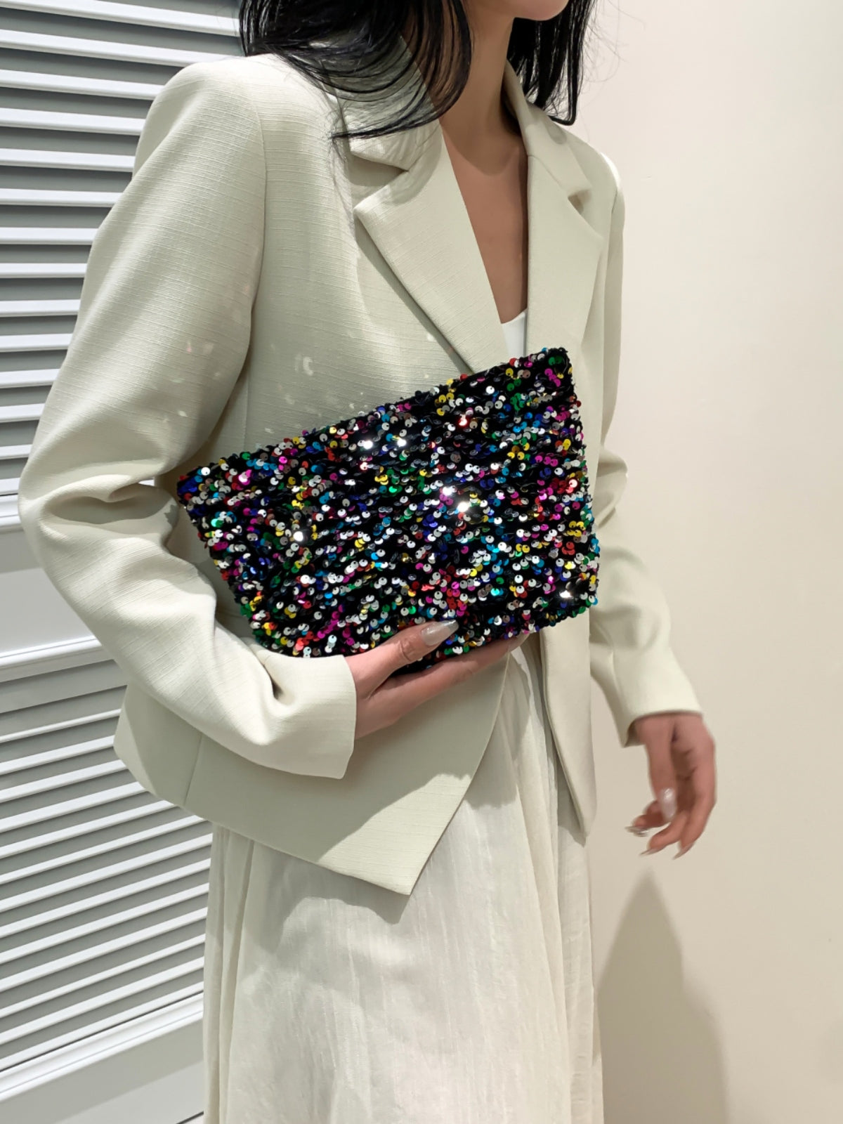 Sparkling Sequin Zippered Clutch Bag