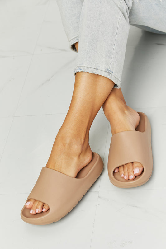 NOOK JOI Cozy Comfort Slides in Beige