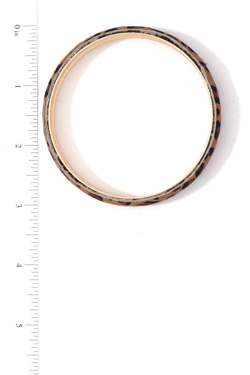 Animal Print Metal Bangle Bracelet - ShopEasier