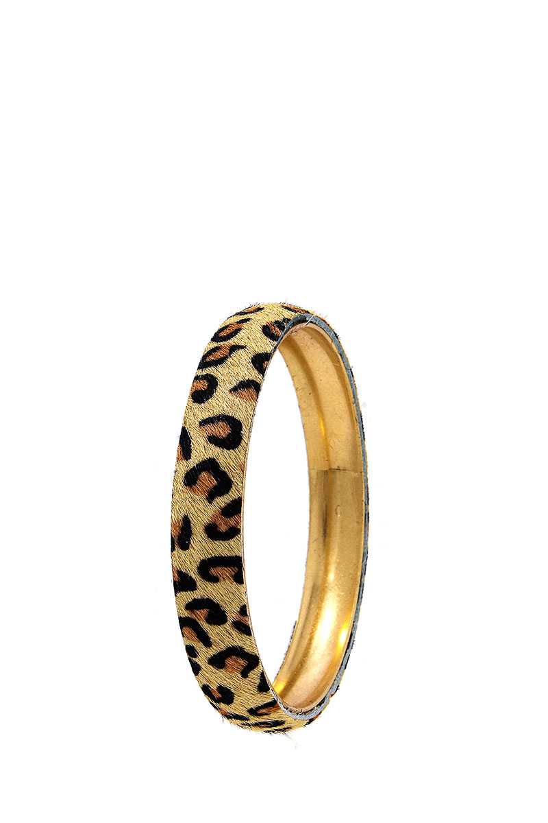 Animal Print Metal Bangle Bracelet - ShopEasier