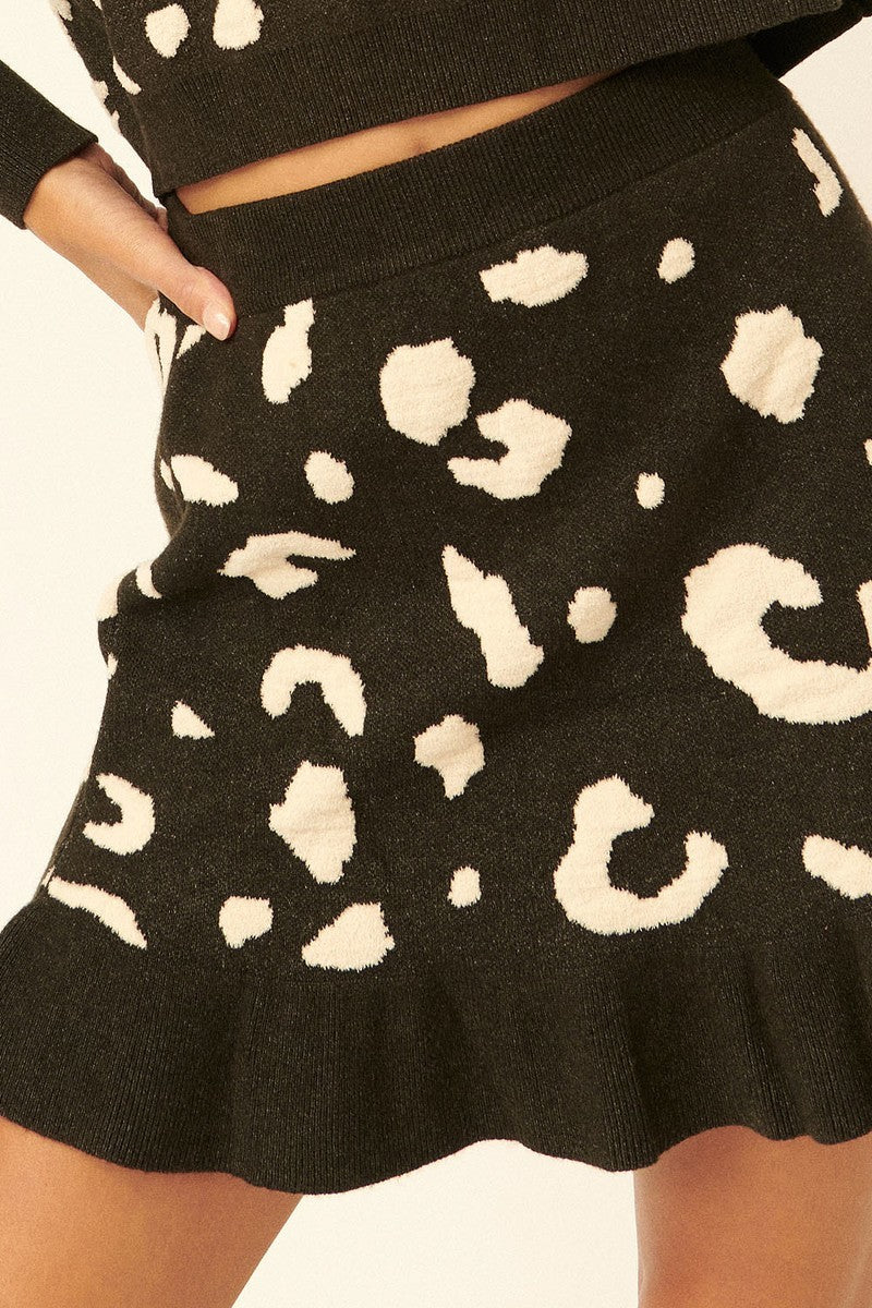 A Leopard-print Knit Mini Skirt - ShopEasier