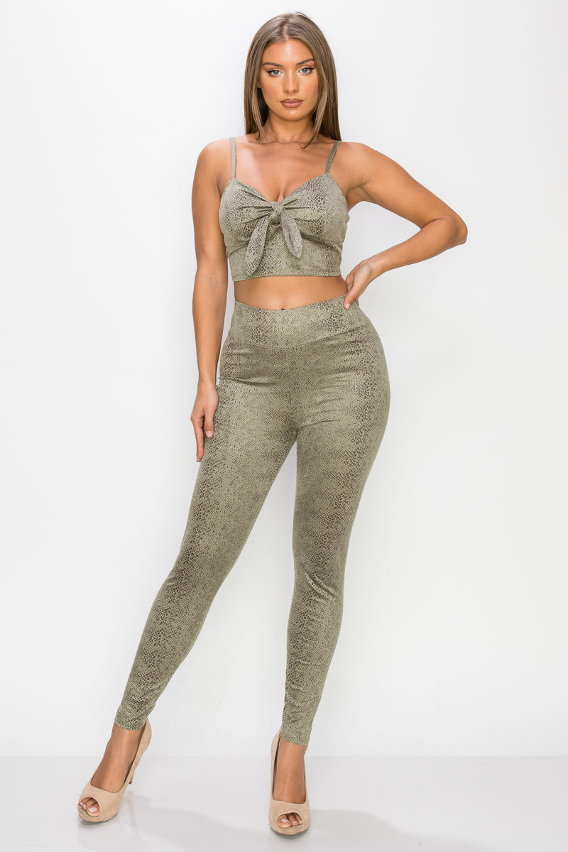 Embossed Snake Print Top And Leggings Set - ShopEasier