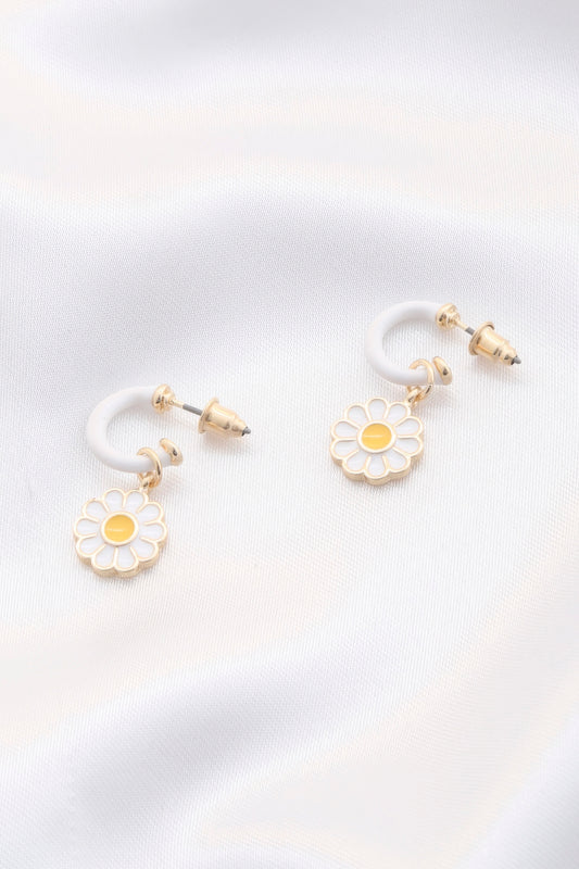 Daisy Charm Open Circle Earring - ShopEasier