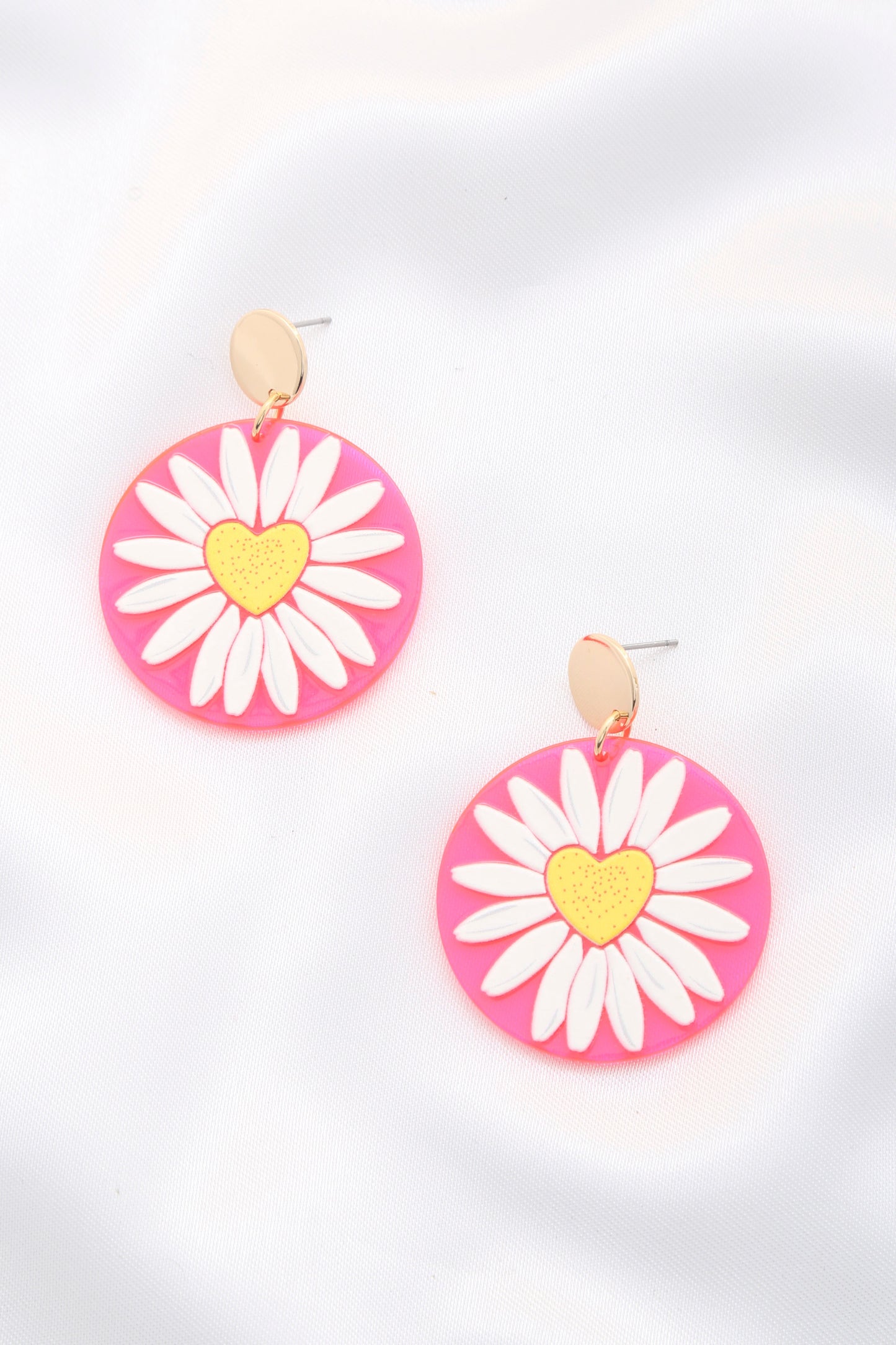 Daisy Printed Round Ac Drop Earriing - ShopEasier