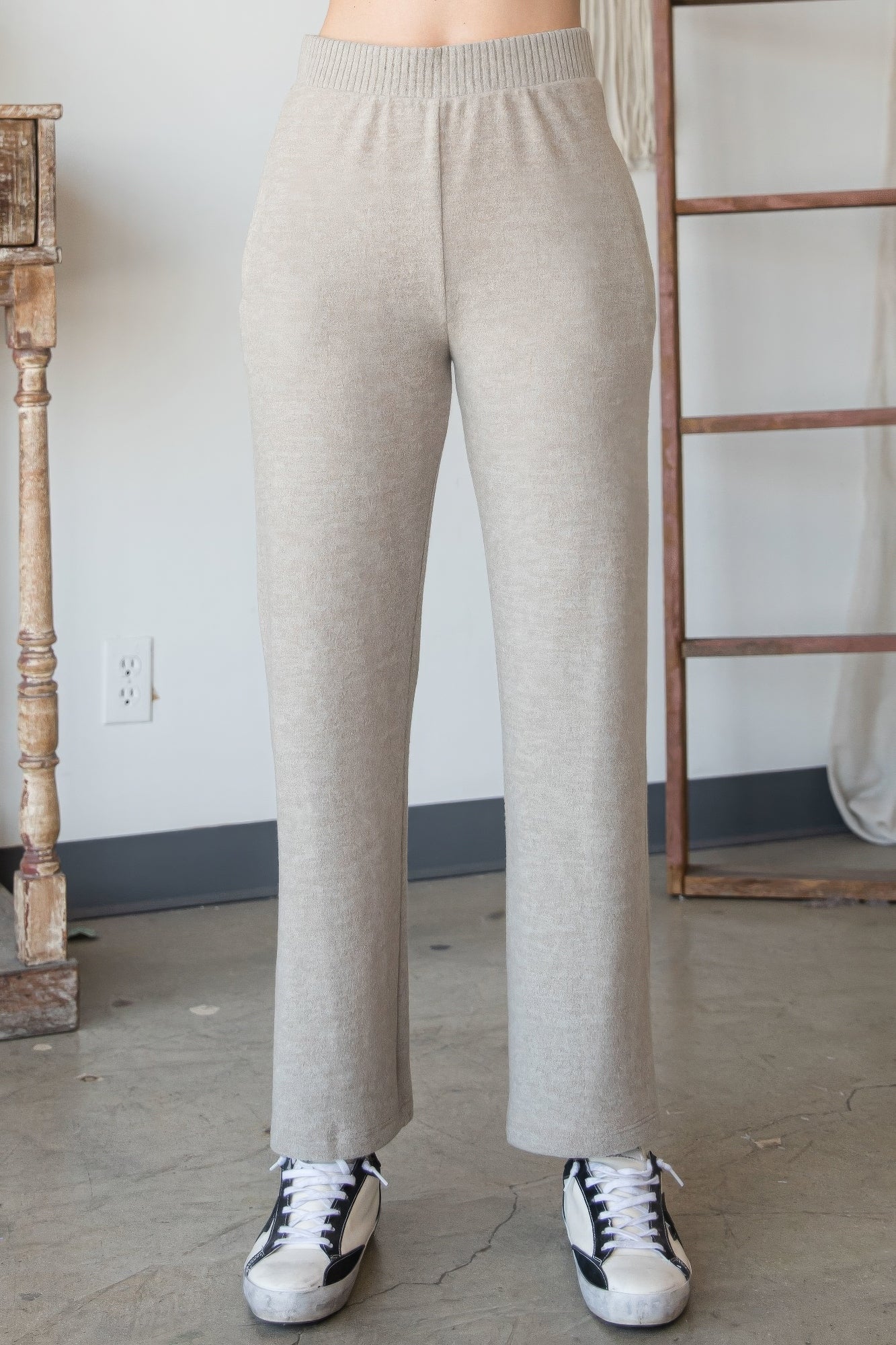 Minimal And Casual Trainer Pants - ShopEasier