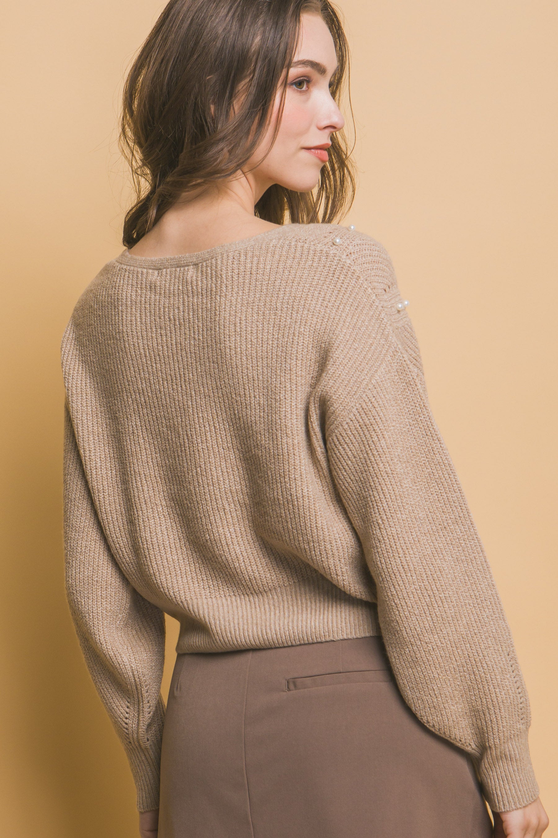 Pearl details sweater - ShopEasier