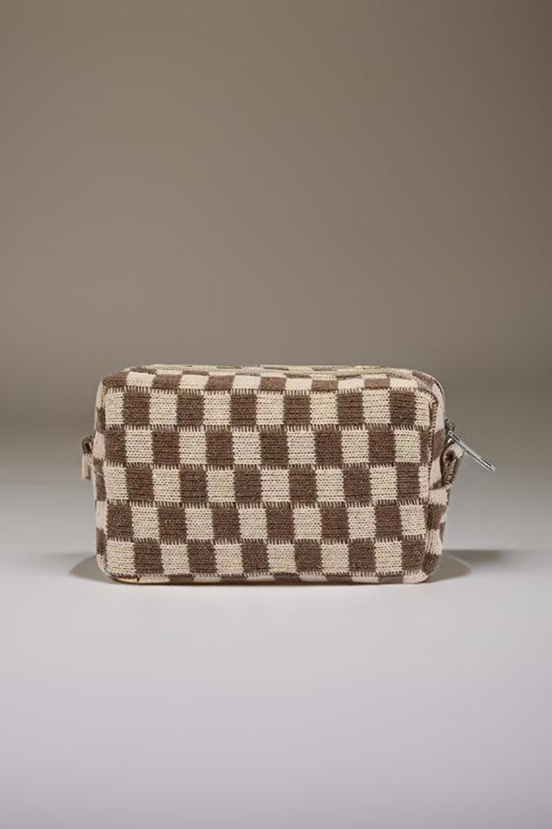 Chic Knitted Checkered Makeup Organizer Pouch