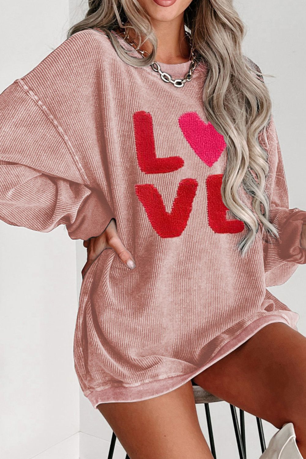 Love Heart Graphic Long Sleeve Sweatshirt for Valentine's Day