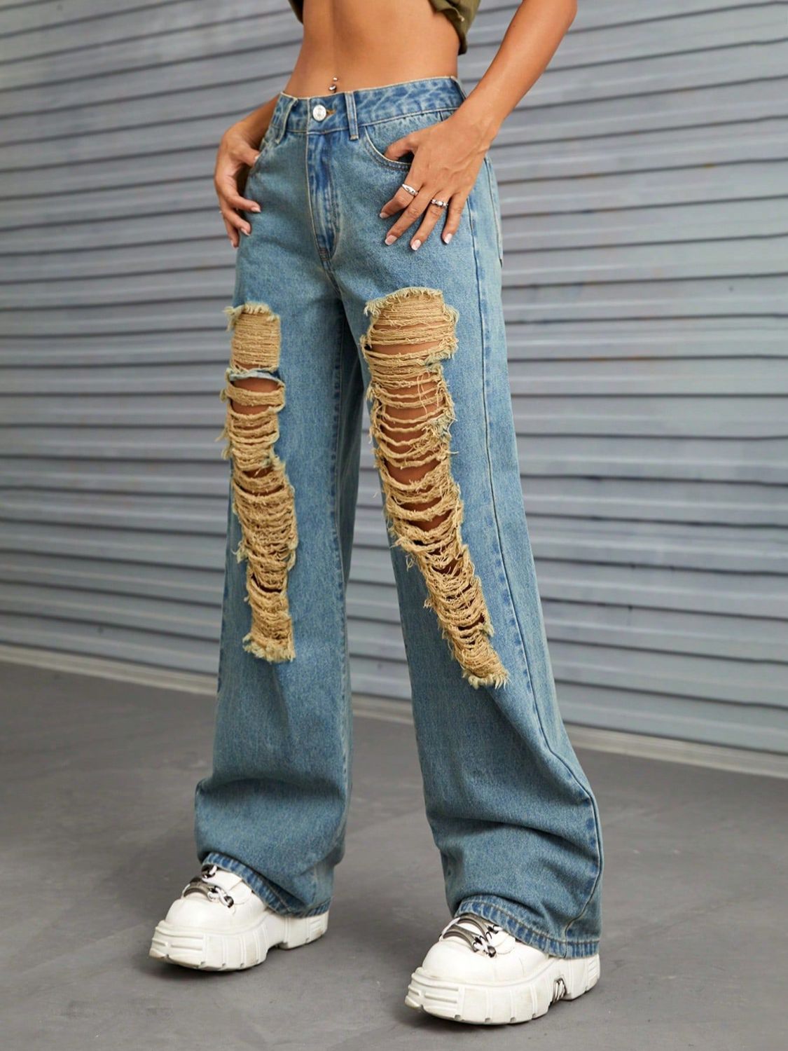 Distressed Wide Leg Jeans with Pockets - ShopEasier