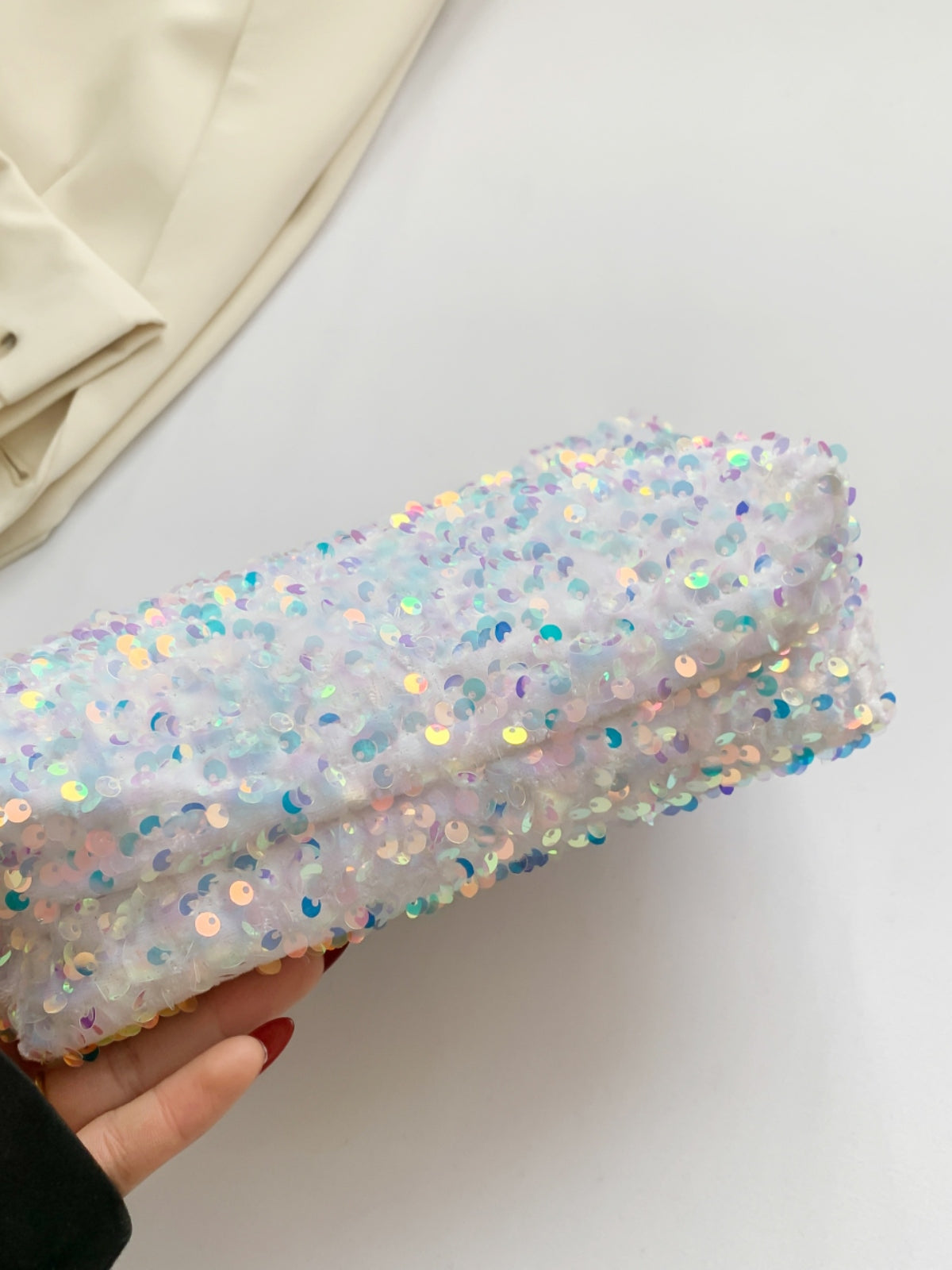 Sparkling Sequin Zippered Clutch Bag