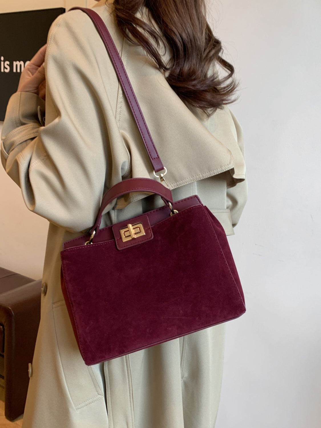 Versatile Solid Color Handbag with Detachable Strap