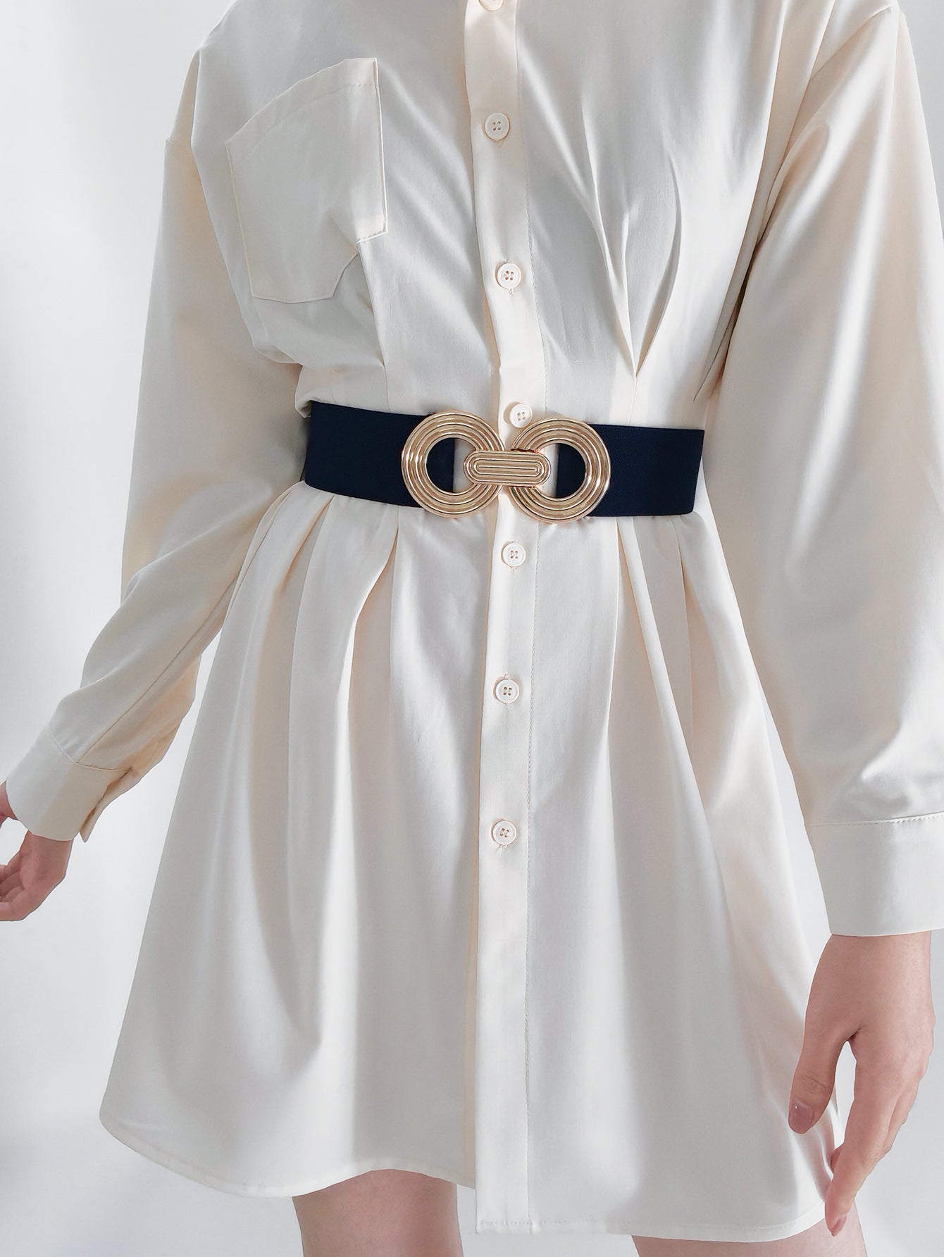 Geometric Alloy Buckle Stretch Belt