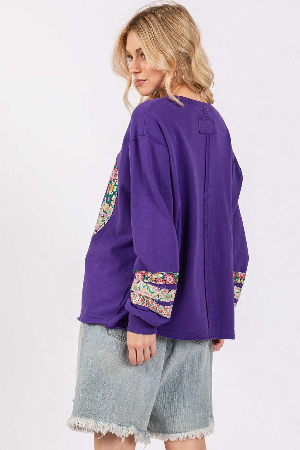 SAGE+FIG Peaceful Vibes Applique Long Sleeve Tee