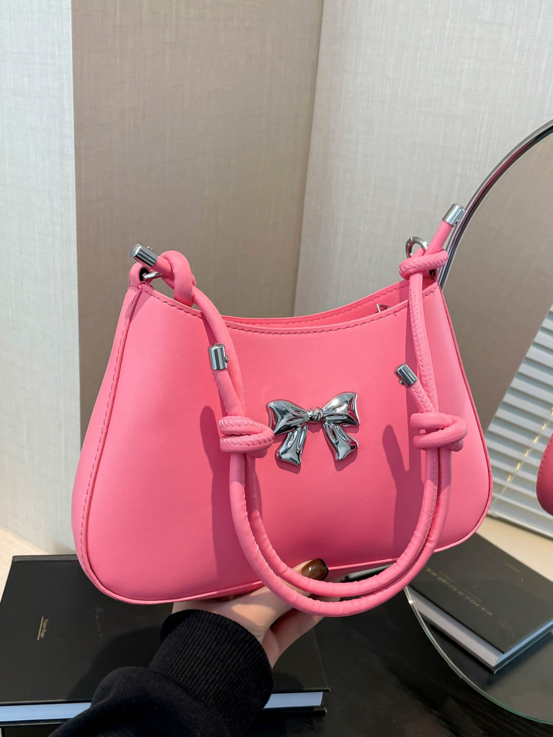 Knotted Strap PU Leather Bow Handbag