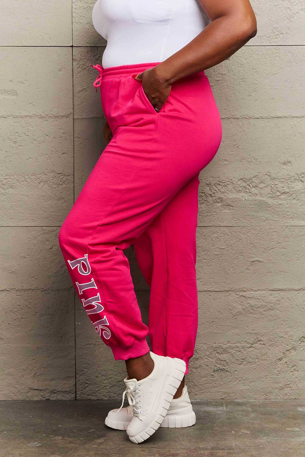 Chic Pink Graphic Sweatpants for Everyday Comfort