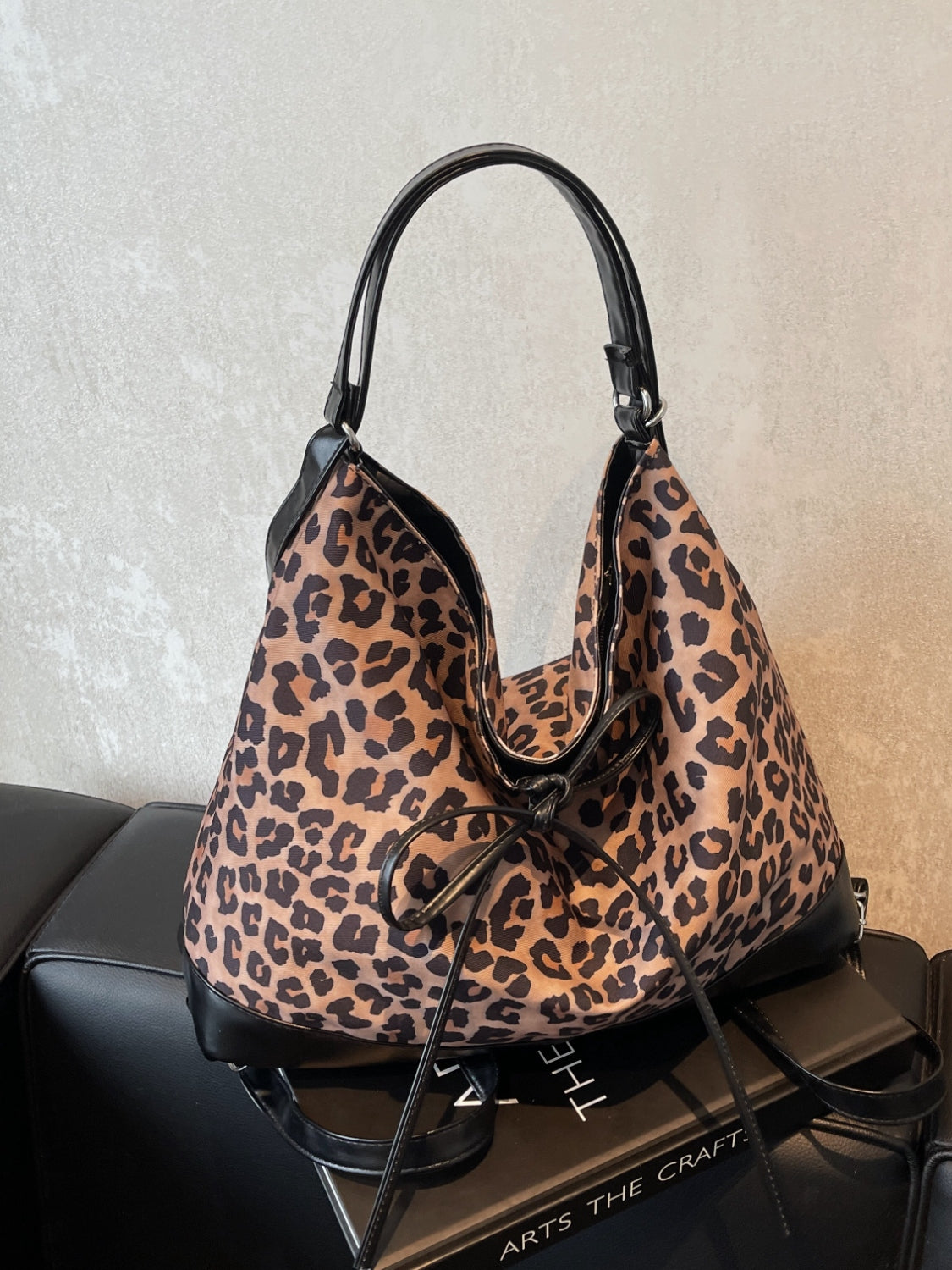 Leopard Print Versatile Crossbody Handbag