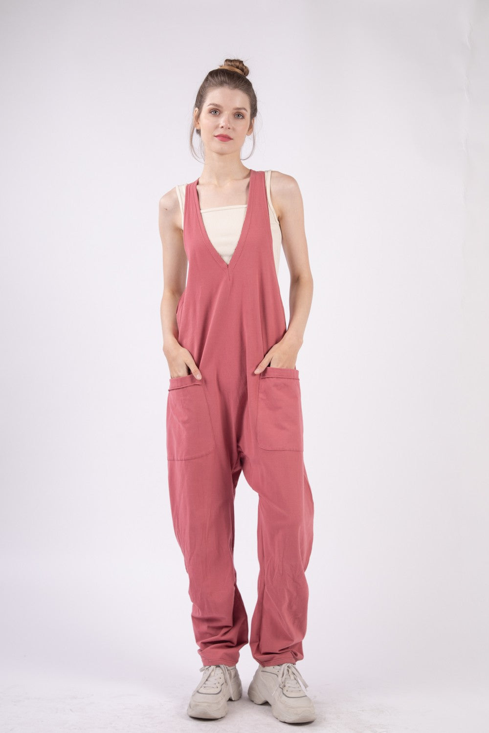 Chic Plunge Neck Sleeveless Jumpsuit with Pockets