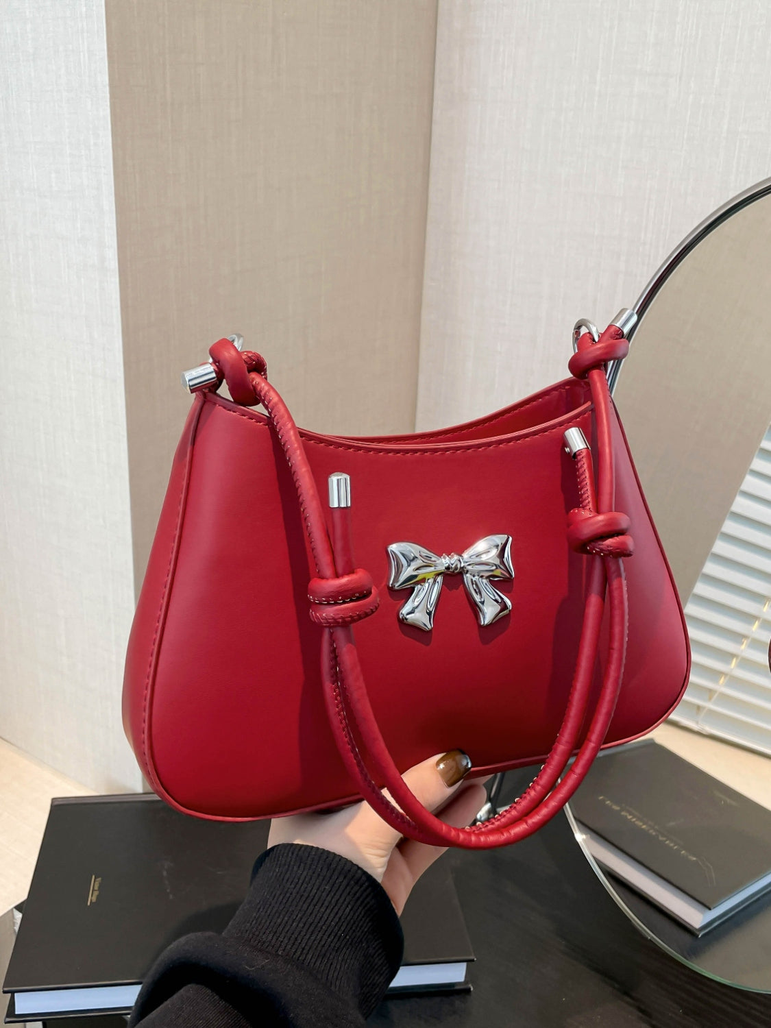 Knotted Strap PU Leather Bow Handbag